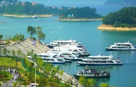 Qiandao Lake Cruise