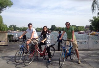 Cycling Back and Forth through Hutongs
