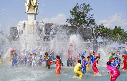 Dai People's Water Splashing Festival